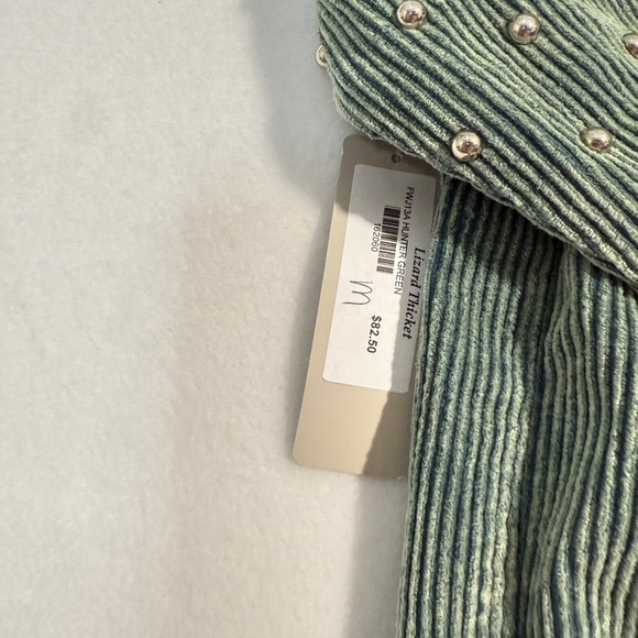 POL Green Corduroy Shacket | Studded Detail | Size M - Picture 5 of 5